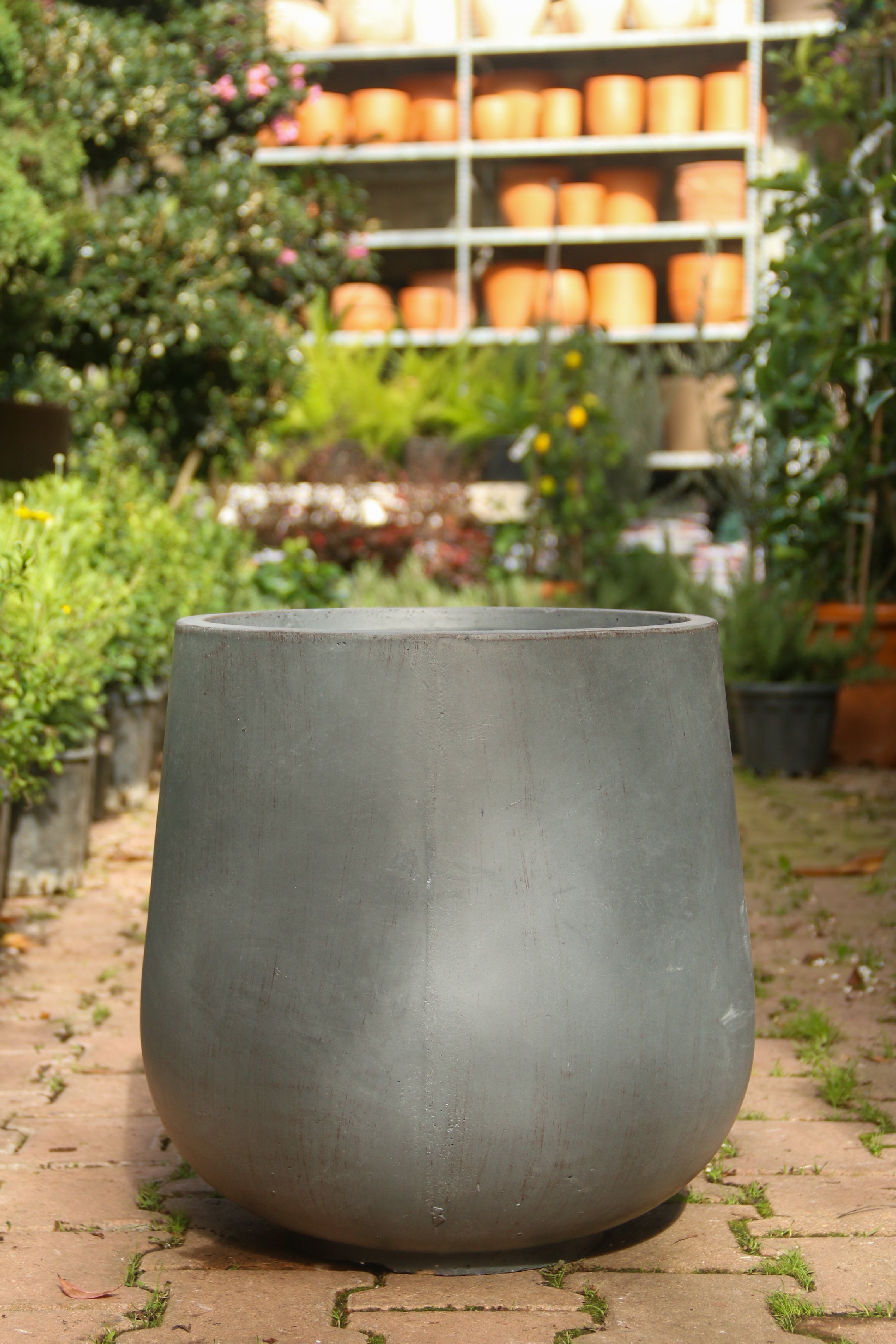 Liverpool Fiberstone Saksı Pax Antrasit