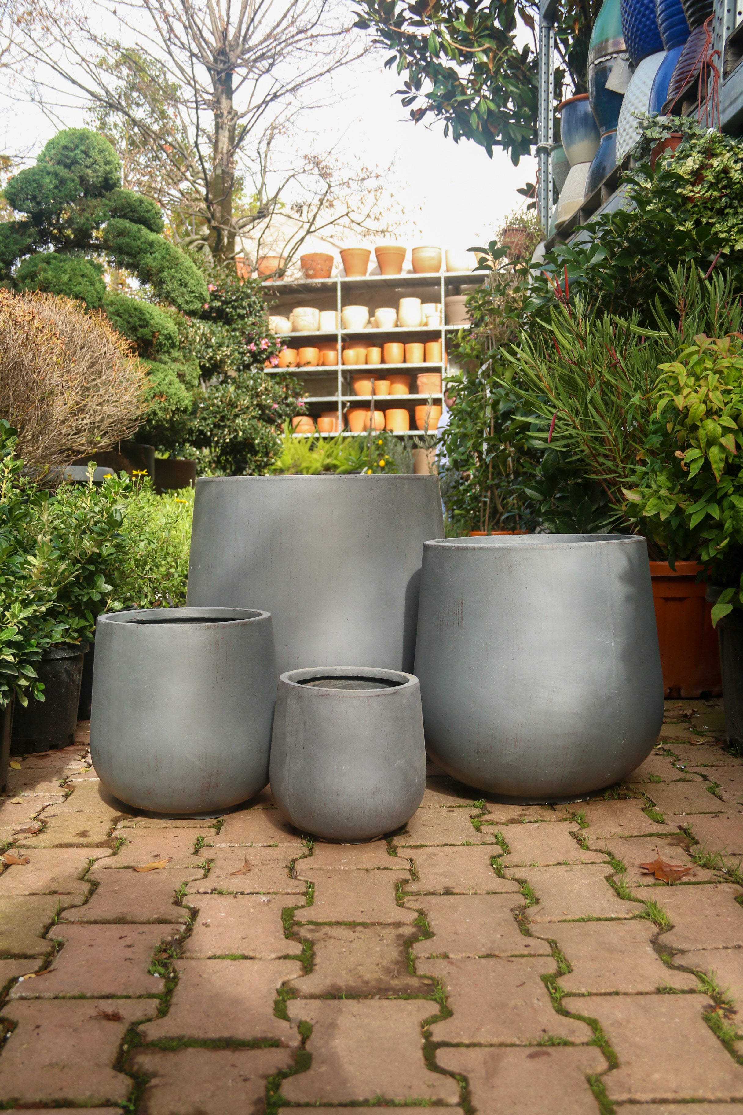 Liverpool Fiberstone Saksı Pax Antrasit