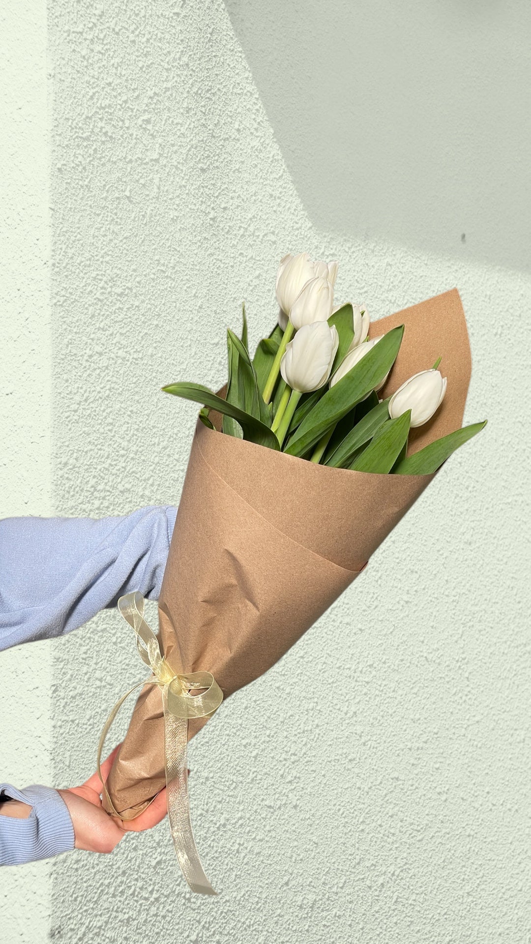 White Tulipa (10’lu Beyaz Lale Buketi)