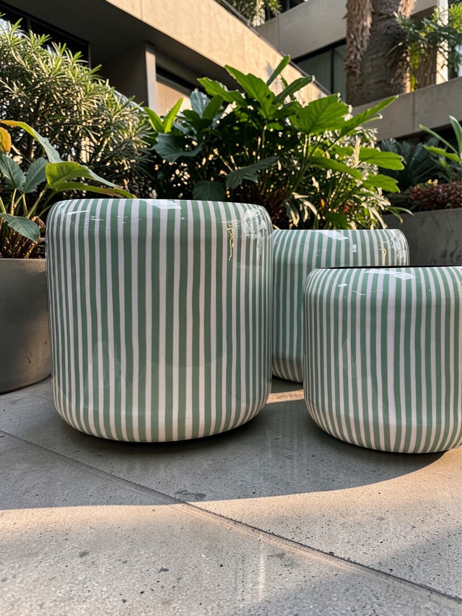 Çizgili Metal Saksı Seti (3’lü)